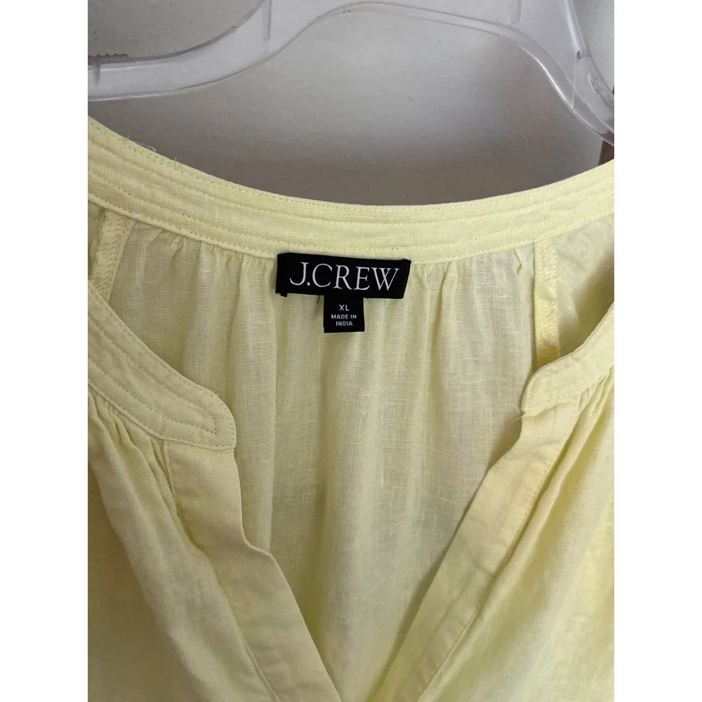 Women'sJ.Crew pale yellow linen-blend v-neck blouse size XL clasic
